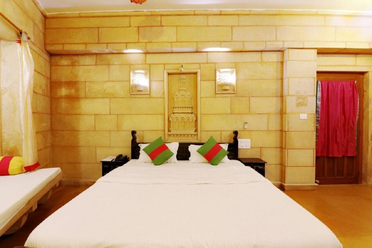 Hotel Lal Garh Fort And Palace Jaisalmer Exteriör bild